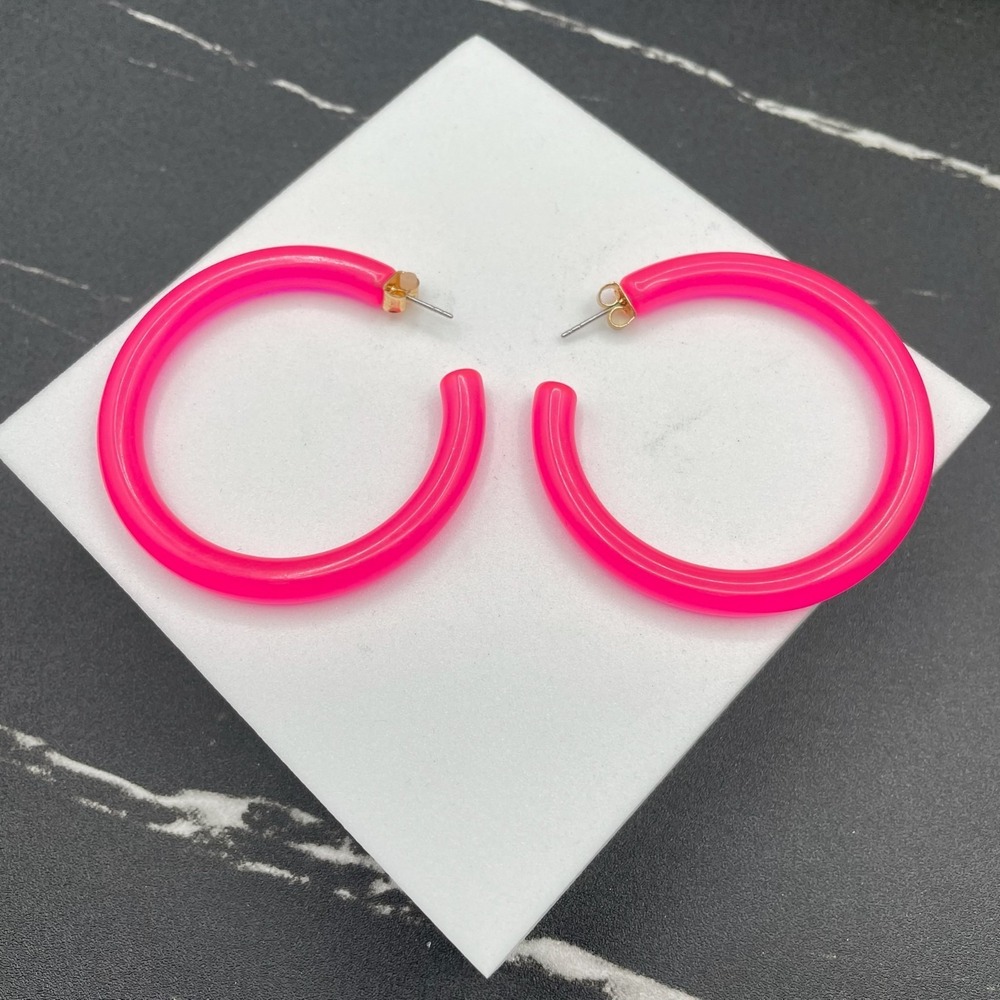 Retro Y2K Hot Pink Chunky lucite Silhouette C-Hoop Butterfly Earrings